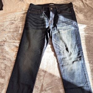 Express Men’s Classic Straight HYPER Stretch Dark Wash Jeans Size 33 x 30